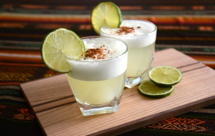 Día del Pisco Sour: de geschiedenis van deze Peruaanse cocktail + zo maak je 'm zelf! 